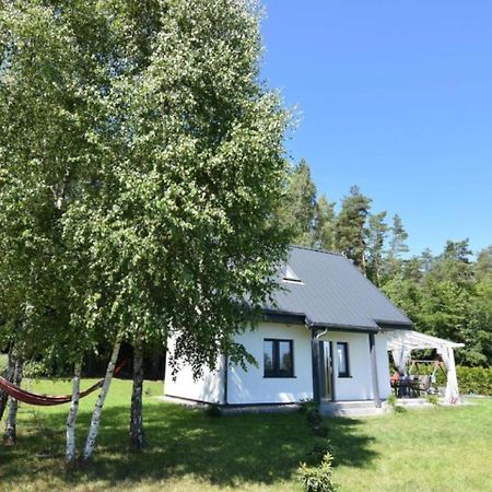 Vila Jeszcze Bardziej Dziki Sad Slajszewo Exteriér fotografie