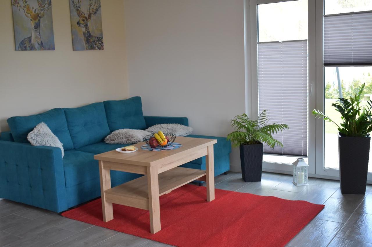 Vila Jeszcze Bardziej Dziki Sad Slajszewo Exteriér fotografie